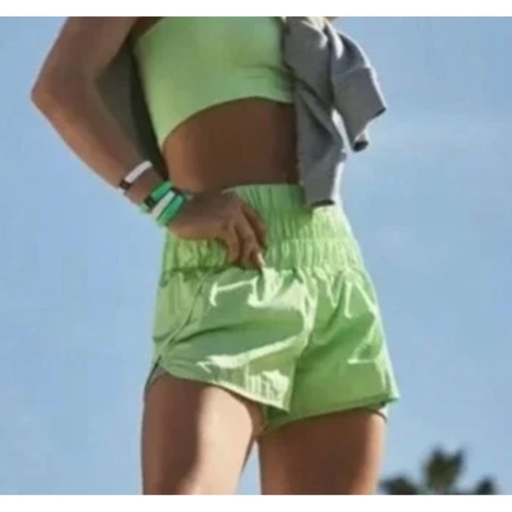 FREE PEOPLE MOVEMENT

The Way Home Short - Picture 8 of 9